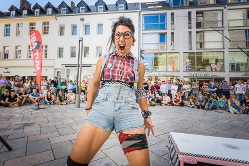 image 2 Hut Ab! Das Festival der Strassenkunst in Bielefeld