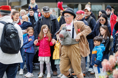 image 4 Hut Ab! Das Festival der Strassenkunst in Bielefeld